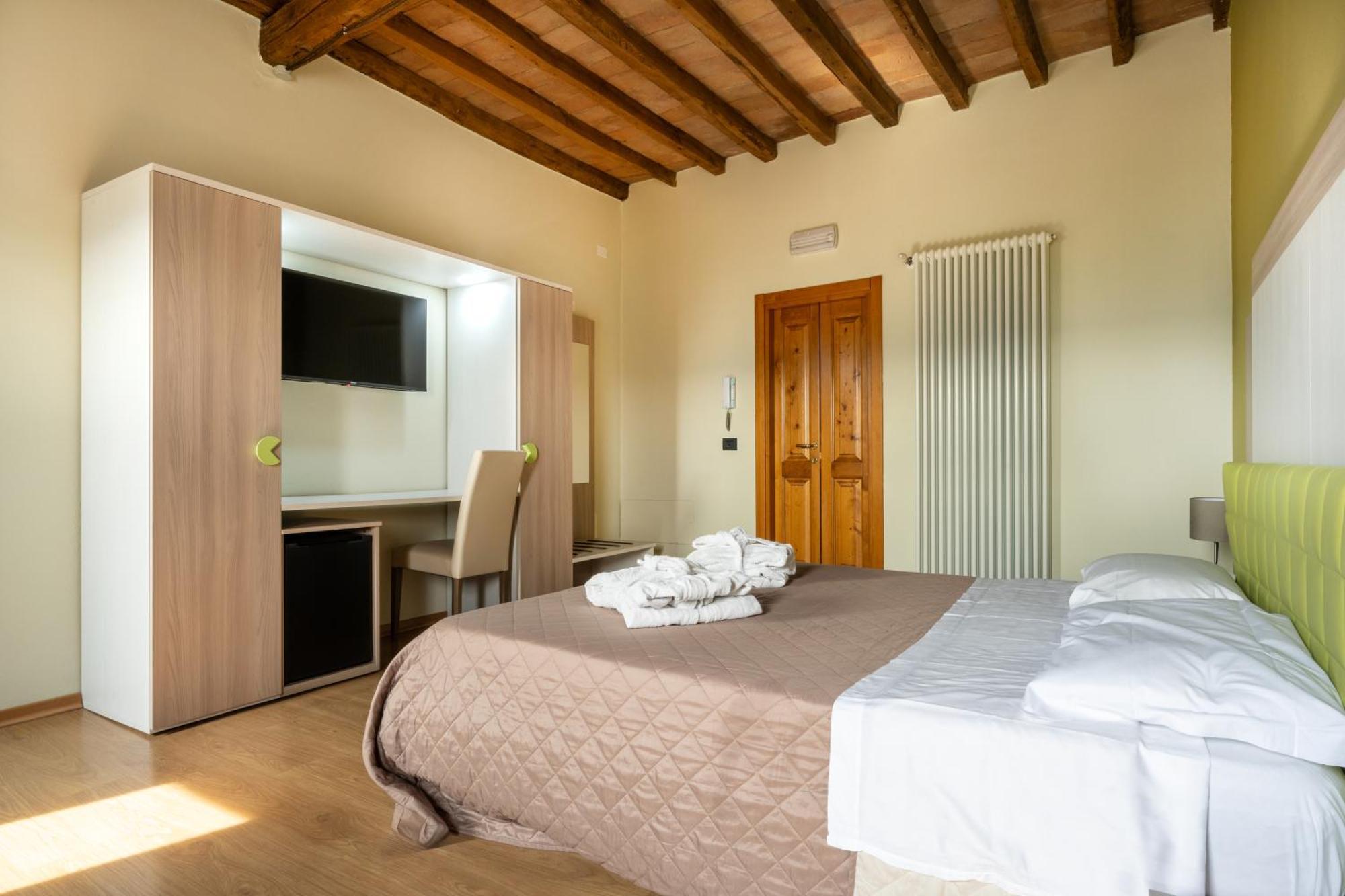 Castello Di Marano Sul Panaro - Room & Breakfast מראה חיצוני תמונה